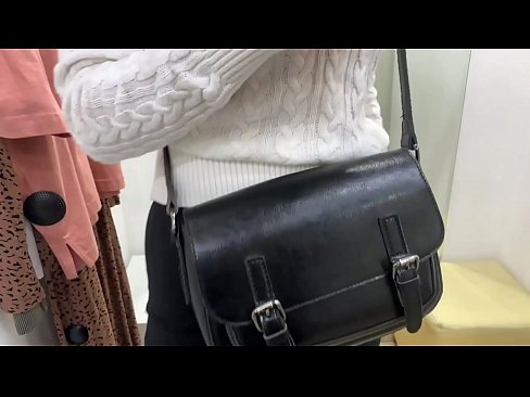 ❤️ Публічна мастурбація молодої сучки FeralBerry фалоімітатором у примірочній ️❌ Чортове відео  на uk.porn-93.ru ❌❤