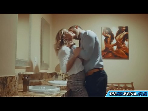 ❤️ Коли грудаста блондинка спокушає вас у громадському туалеті ️❌ Чортове відео  на uk.porn-93.ru ❌❤